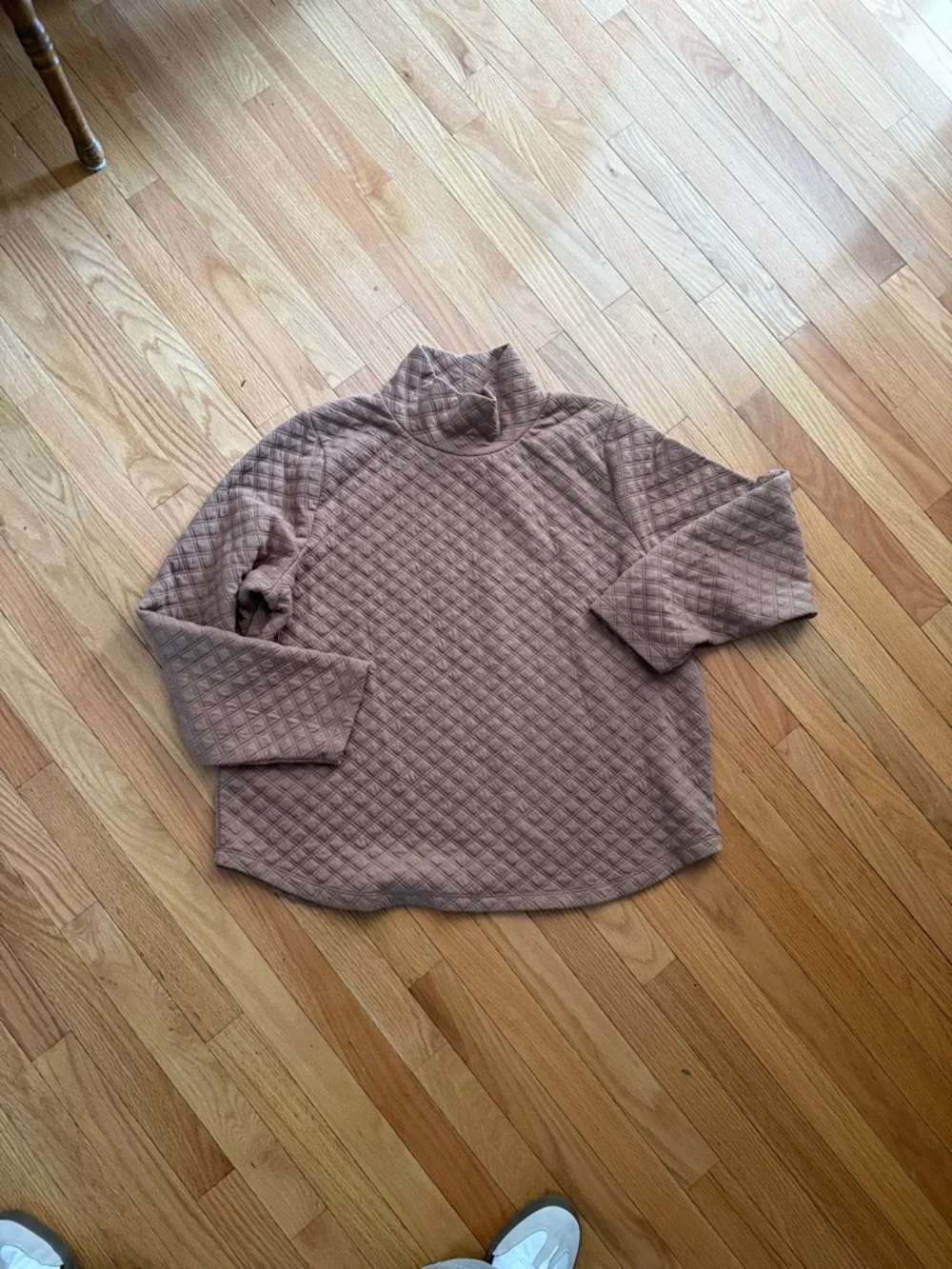 J. Crew NWT❗️Mock Neck Funnel Neck Quilted Pullover in Camel